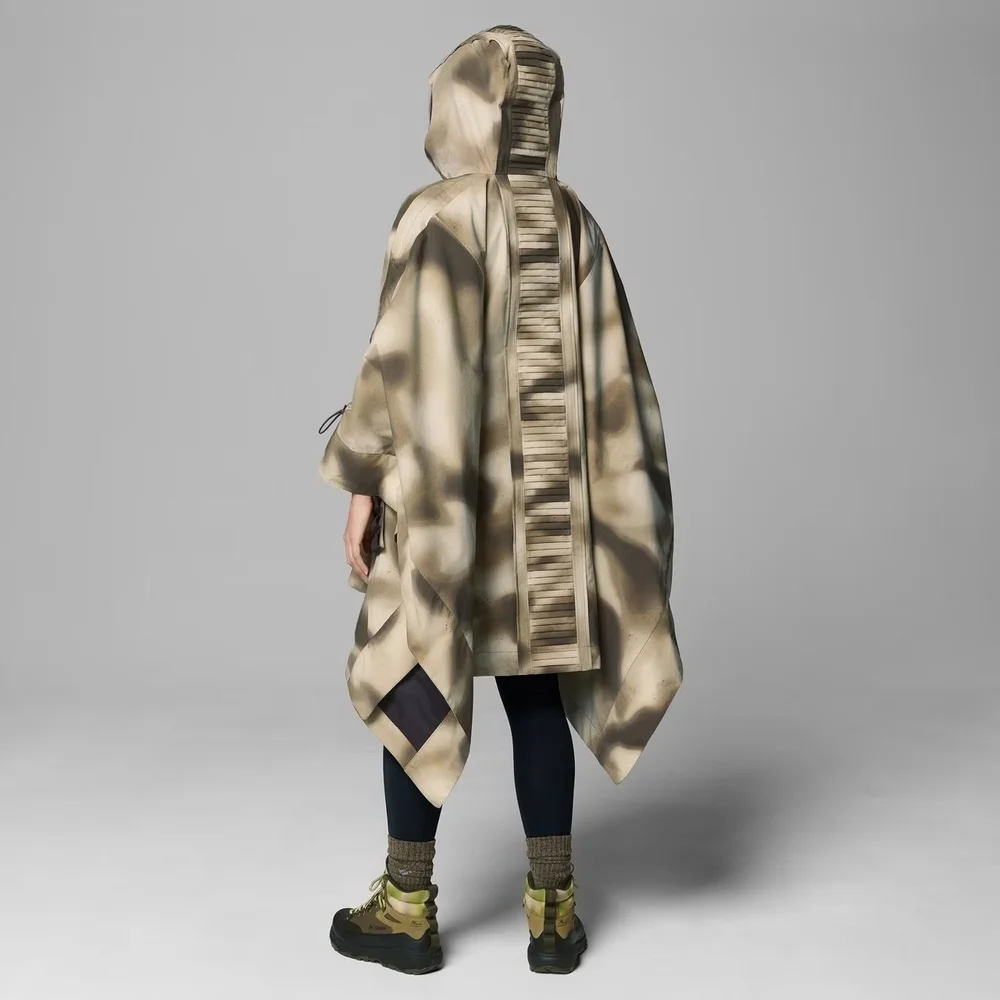 Men's Hooded Camouflage Rain Poncho - Picture 5 of 5
